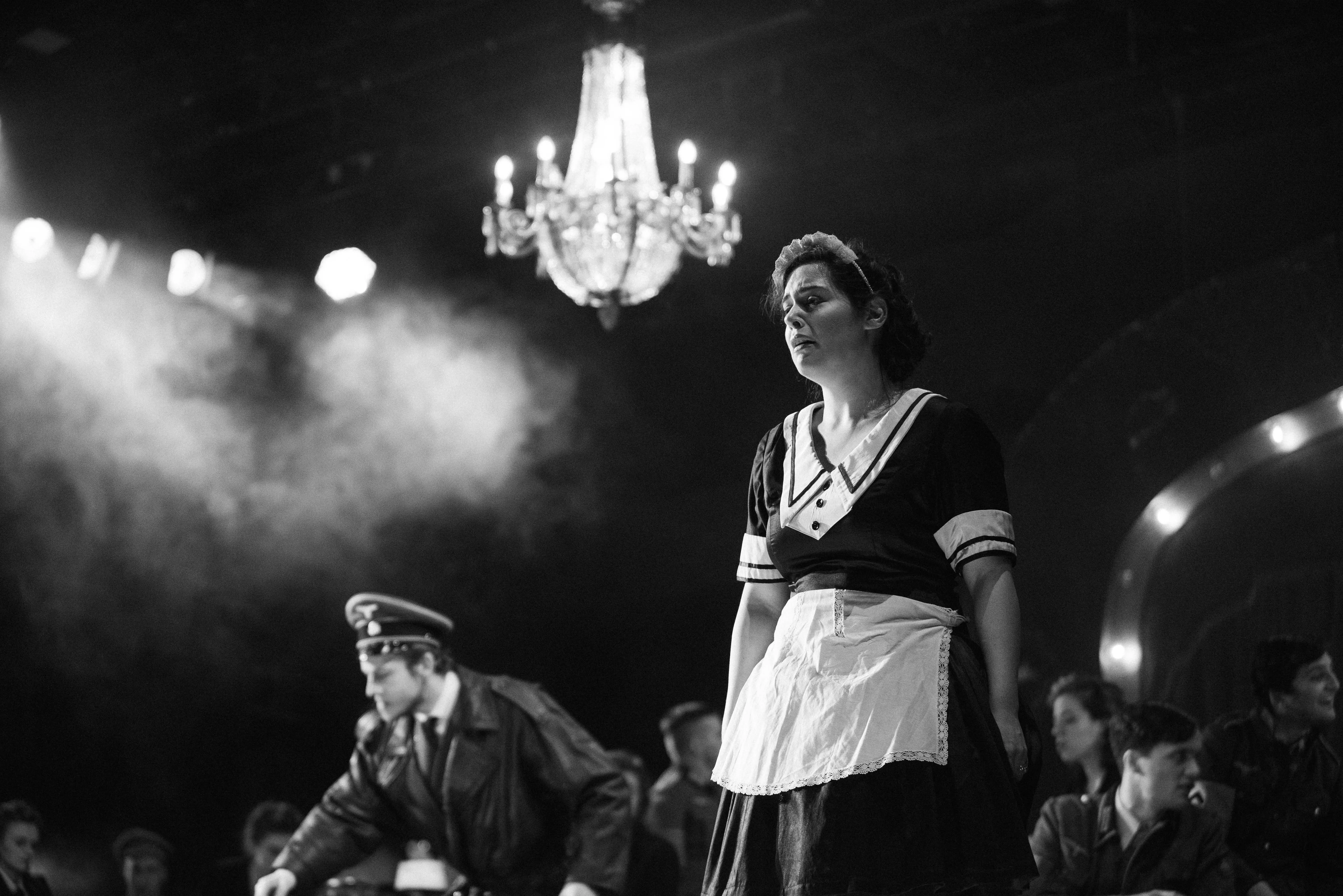 Fledermaus Scene 1